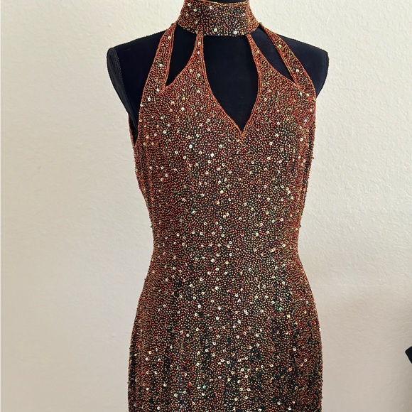 Naeem Khan Riazee Sequin Gown. Brand New with tags. Saks - Picture 3 of 16